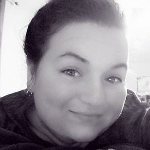 Meet your Posher, Leanne